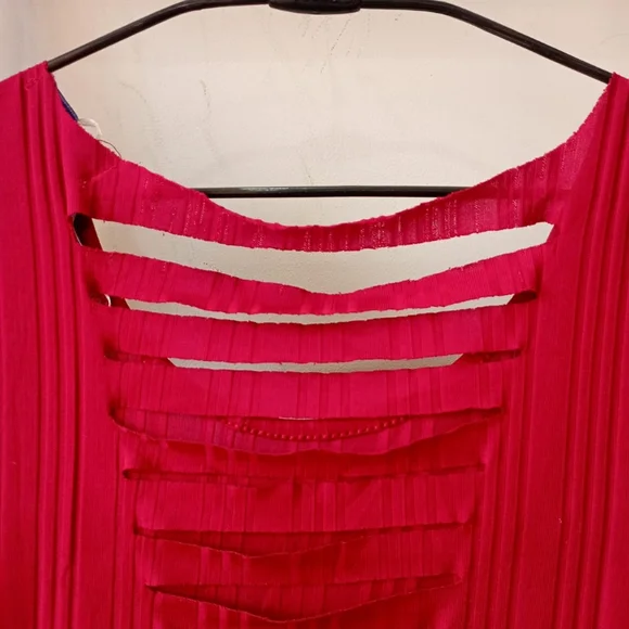 Ribbed Cut Out Back Dress - Picture 5 of 10